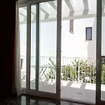 לינה וארוחת בוקר Cortile Calinea