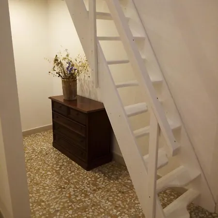 Cortile Calinea לינה וארוחת בוקר קסטריניאנו דל קאפו