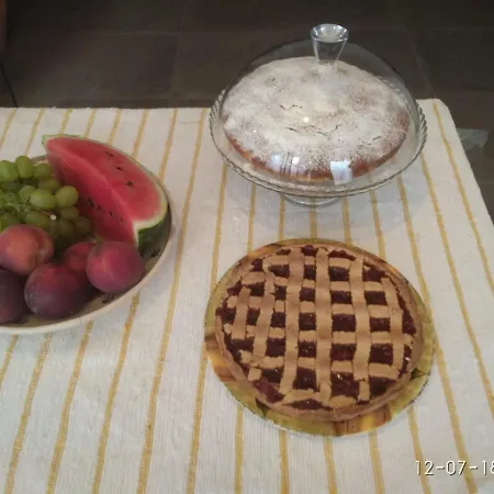 לינה וארוחת בוקר Cortile Calinea 3*